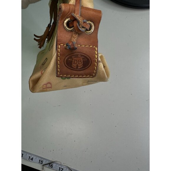 DAMAGED - VTG Y2K Dooney & Bourke Coated Canvas Purse Pale Yellow (small) - Picture 10 of 16